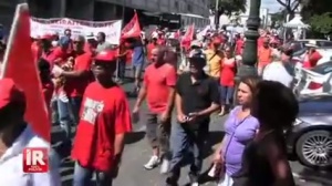 Premier Mai Rouge à Saint-Denis