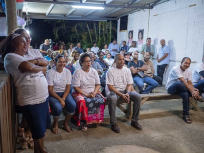 Une rencontre avec la population conviviale, sans contrainte ni forcée