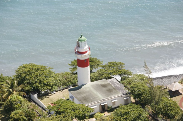 Le phare de Sainte-Suzanne est classé Monument Historique