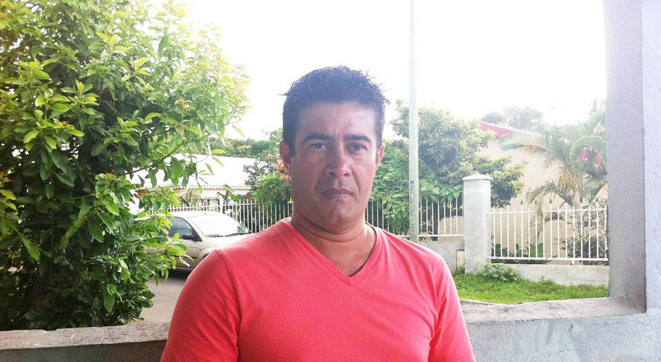 Sainte Suzanne ce n'est pas Saint Maurice ni Saint Daniel. Sainte Suzanne ce n'est pas Saint Maurice ni Saint Daniel.