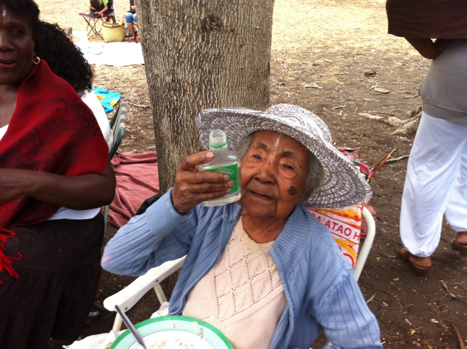 Le rhum, fruit du travail de nos ancêtres esclaves. Le rhum, fruit du travail de nos ancêtres esclaves.