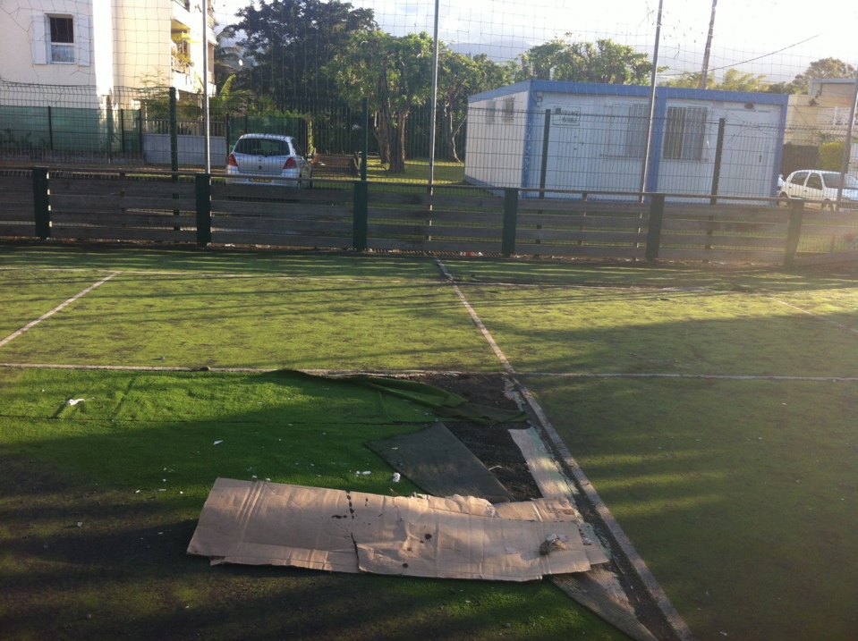 Sainte Suzanne : une équipe municipale à l'eau... Sainte Suzanne : une équipe municipale à l'eau...
