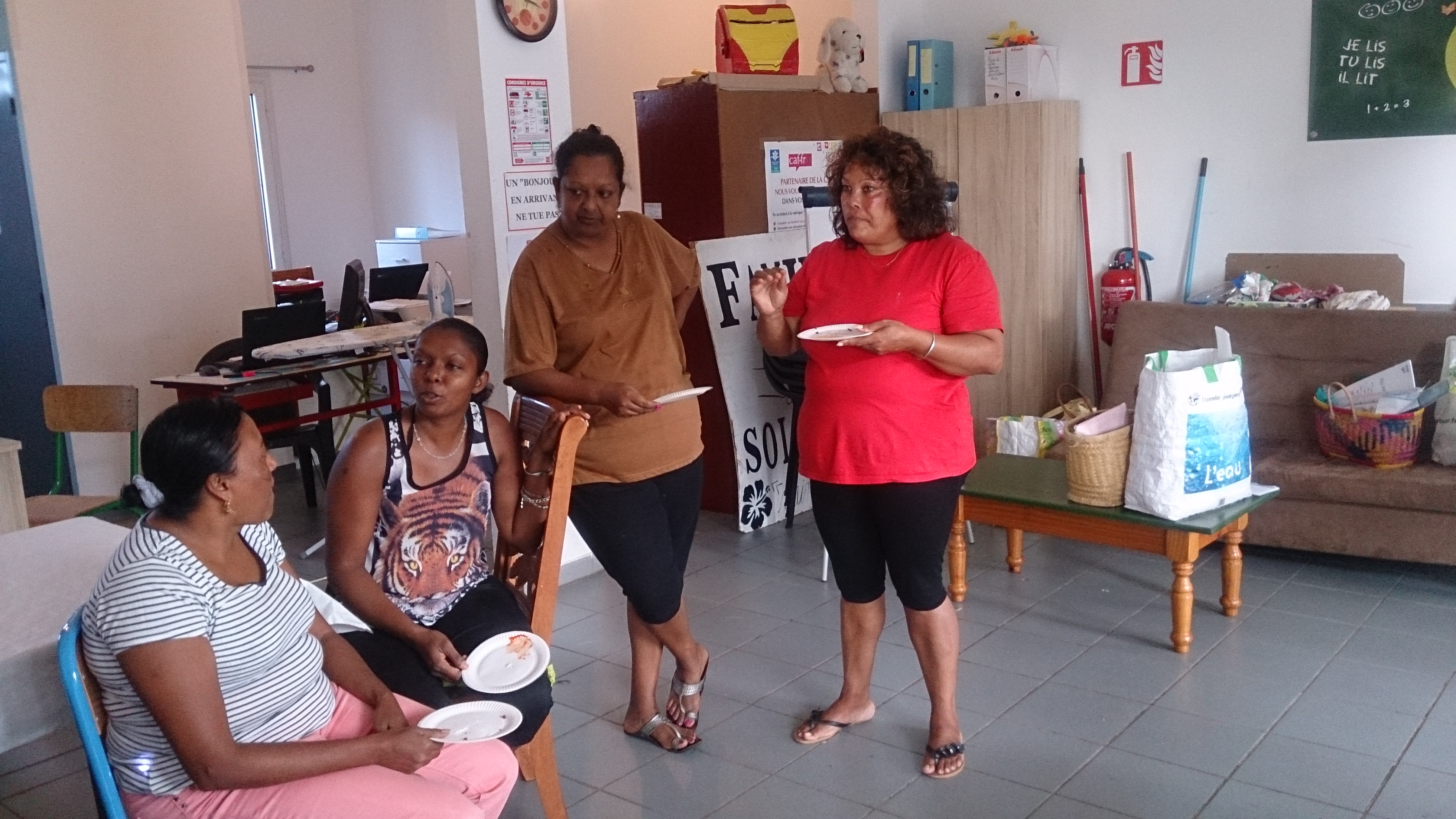 Fête des voisins : Avec les mamans de Bagatelle Fête des voisins : Avec les mamans de Bagatelle