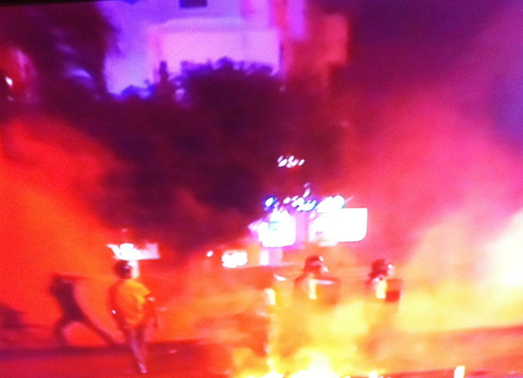 Quand les mots manquent, la violence explose. Quand les mots manquent, la violence explose.