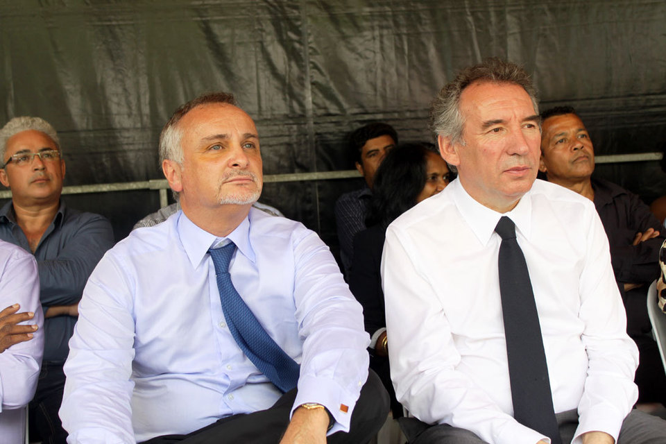 Michel Lagourgue (Modem) : "L'Union des centres doit être en harmonie avec la majorité centrale proposée par François Bayrou" Michel Lagourgue (Modem) : "L'Union des centres doit être en harmonie avec la majorité centrale proposée par François Bayrou"