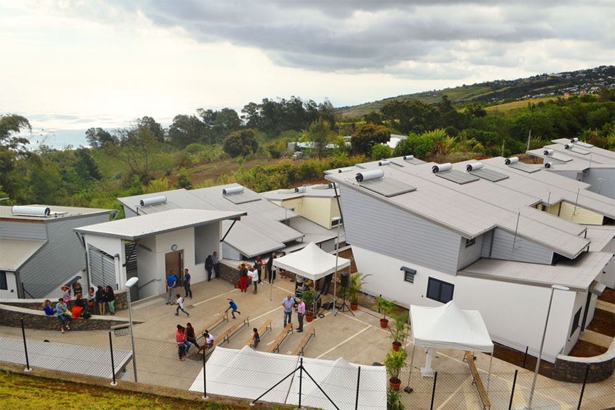 Remise des clefs des logements sociaux de l'opération "Le Cap - La Chaloupe" Remise des clefs des logements sociaux de l'opération "Le Cap - La Chaloupe"