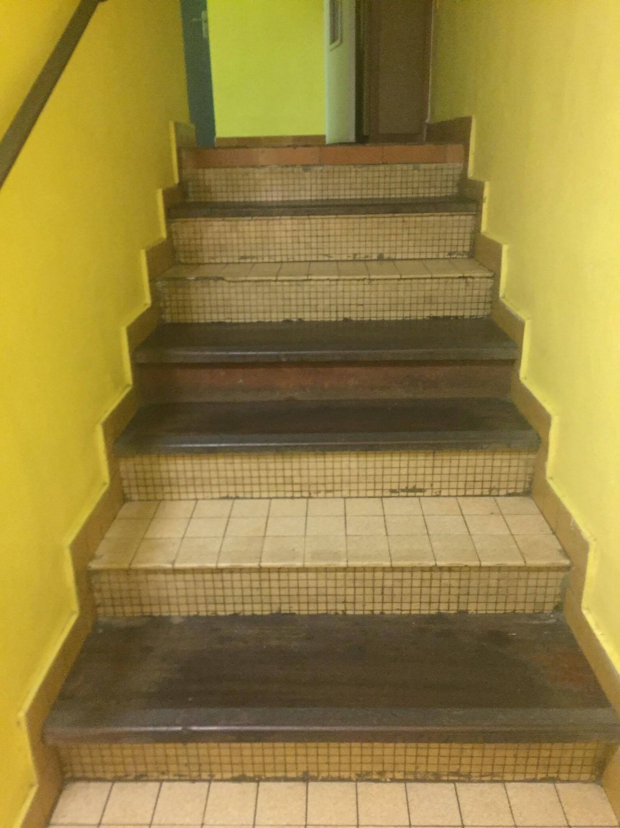 M. le Recteur, les étudiants ne sont pas des tirelires ! M. le Recteur, les étudiants ne sont pas des tirelires !