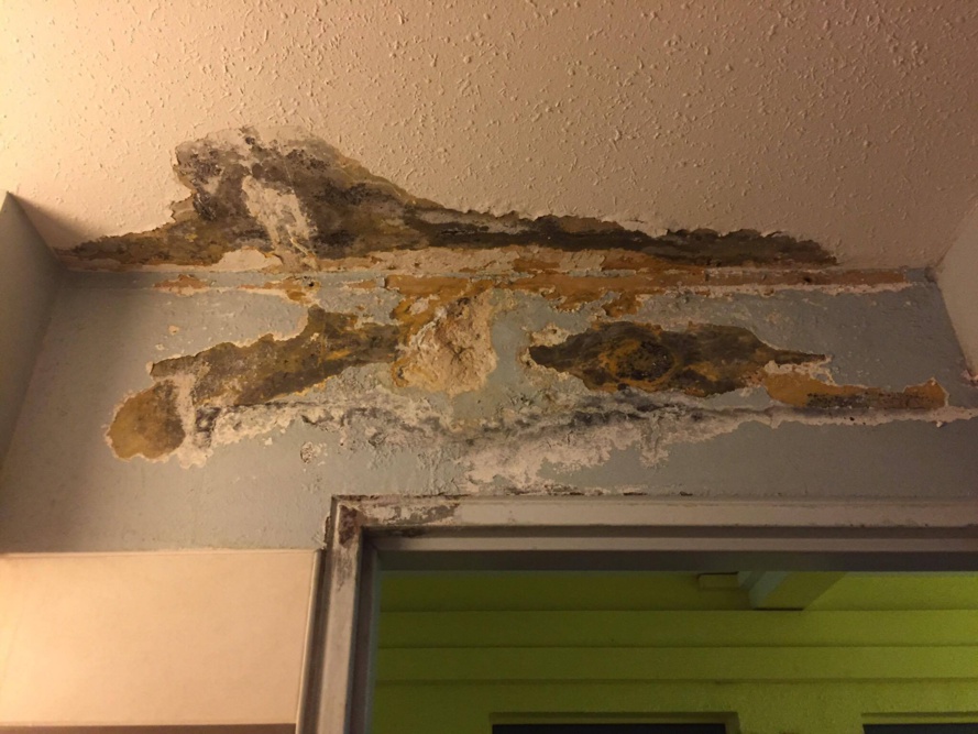 M. le Recteur, les étudiants ne sont pas des tirelires ! M. le Recteur, les étudiants ne sont pas des tirelires !