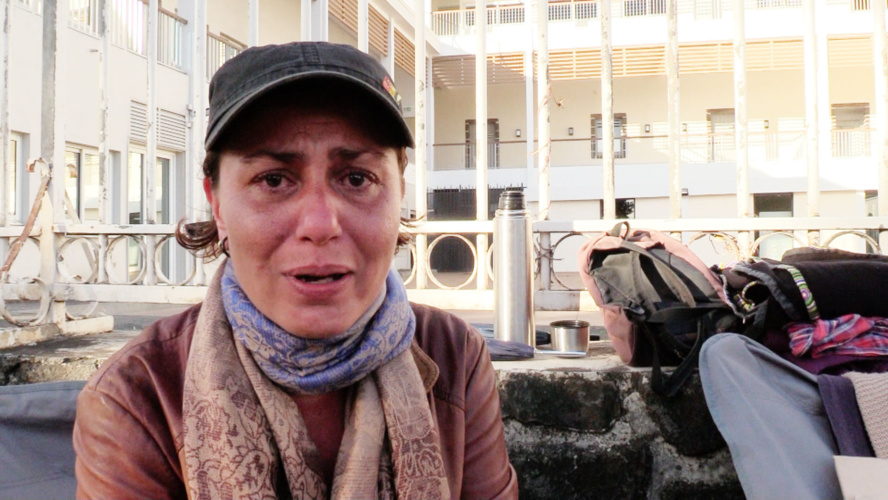 Ce soir : deux enfants du peuple réunionnais sur le trottoir de Saint-Denis Ce soir : deux enfants du peuple réunionnais sur le trottoir de Saint-Denis