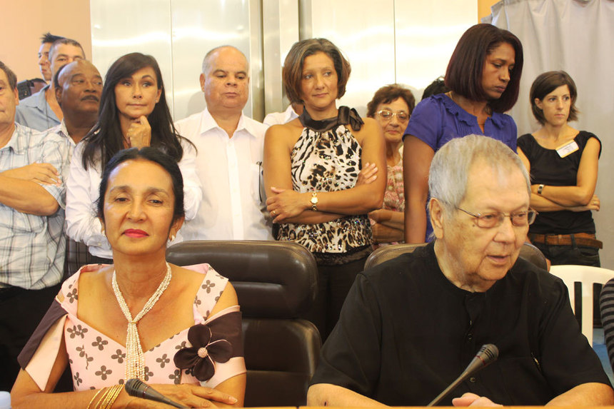 Sénatoriales : Vergès dans l'expectative et à la merci d'Huguette Bello