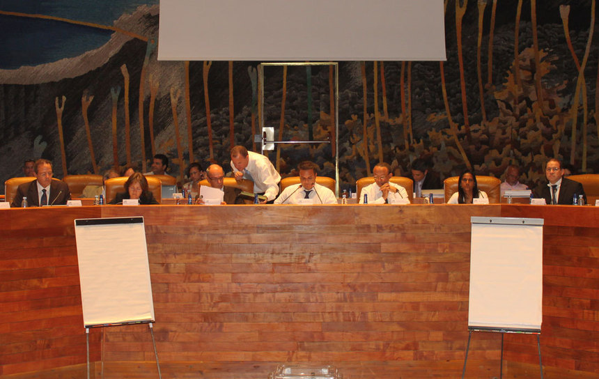 Région Réunion : près de 900.000 € pour l'apprentissage et 400.000 € pour les communes