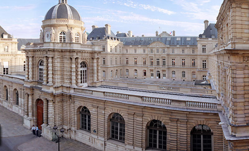 Gélita Hoarau et Jacqueline Farreyrol, faire-valoir des hommes politiques ?