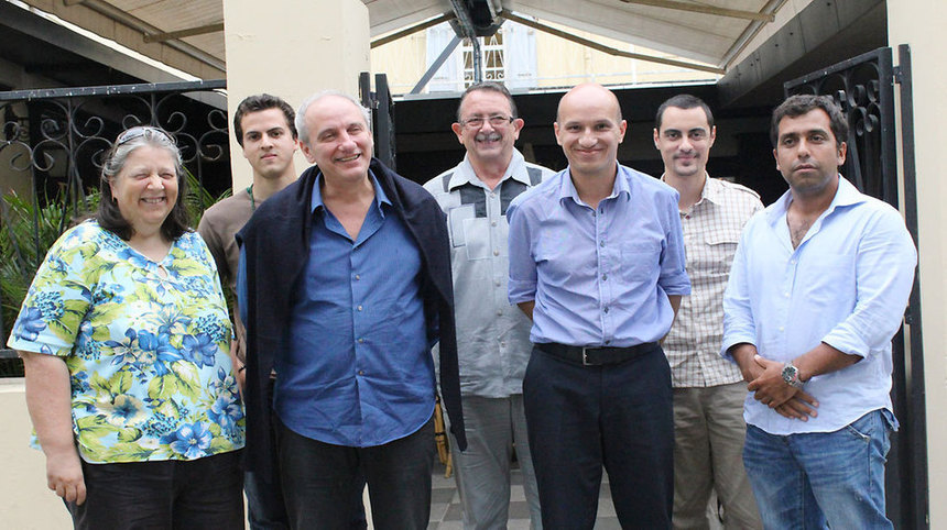 Hugues Maillot, avec Avenir 974, continue à faire "fleurir l'héritage du général de Gaulle"