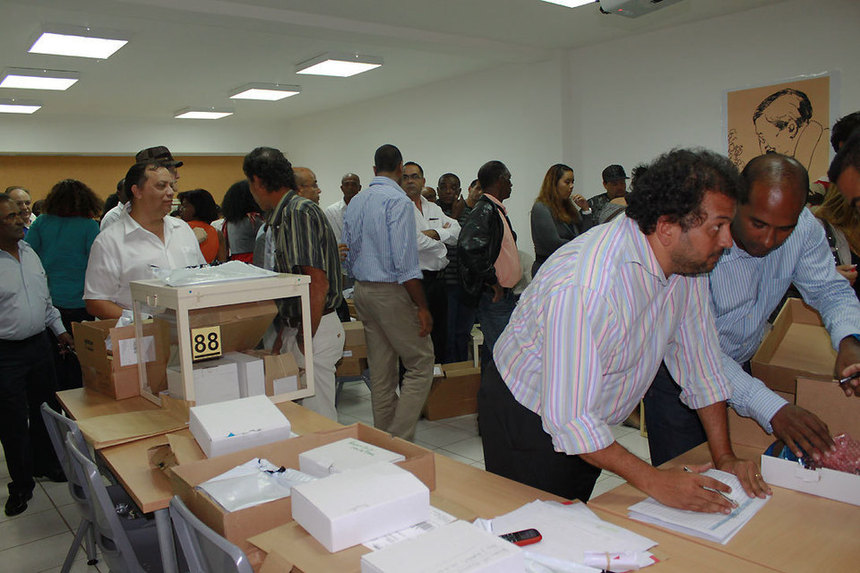 22.000 Réunionnais ont participé aux primaires socialistes, le PS savoure son succès