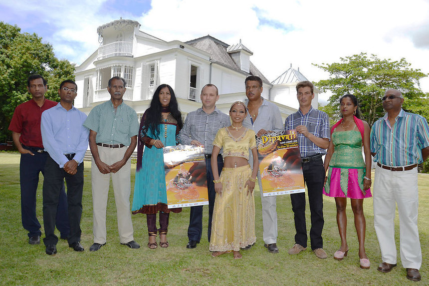 Dipavali : Allez vers la Lumière !