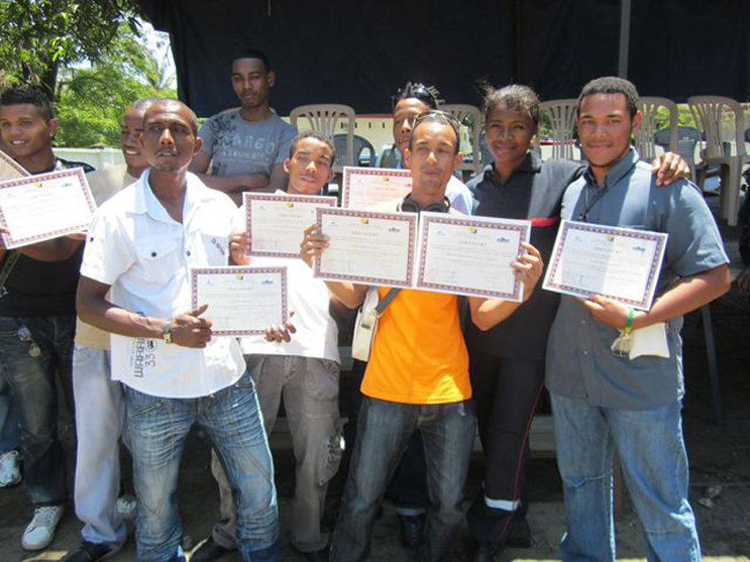 De jeunes Portois se mobilisent pour Tamatave