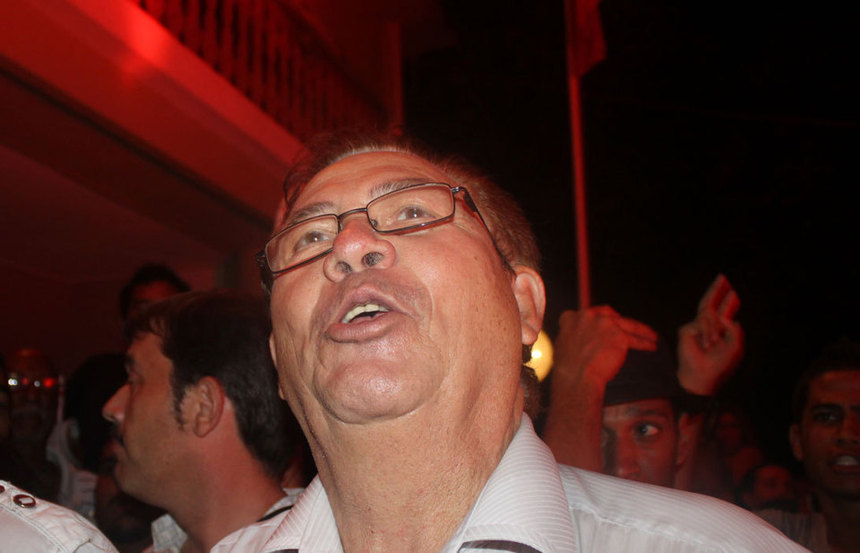 Communistes de St-Louis : "Mme Le Pen devrait rentrer chez elle"