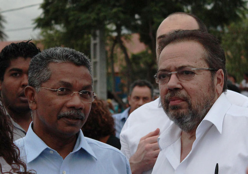 Xavier Bertrand exhorte les Réunionnais à voter pour "une France forte"