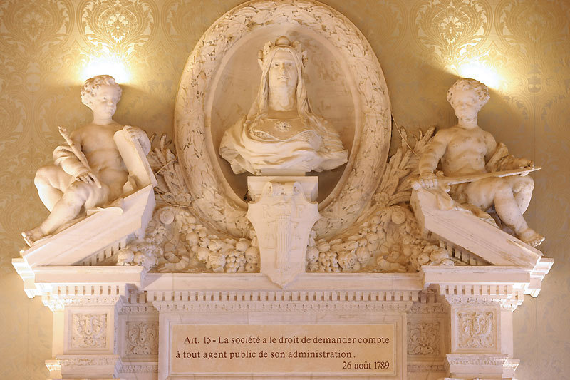 Audit de la Cour des comptes et réduction des déficits : régionaliser, maintenant !