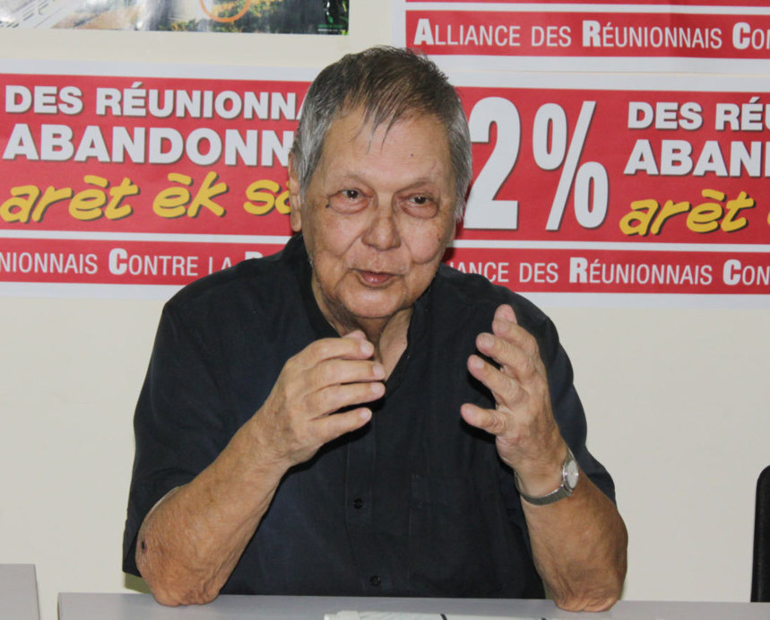 Quel est l'objectif de Paul Vergès avec la médiatisation de sa remise en cause de la surrémunération ?