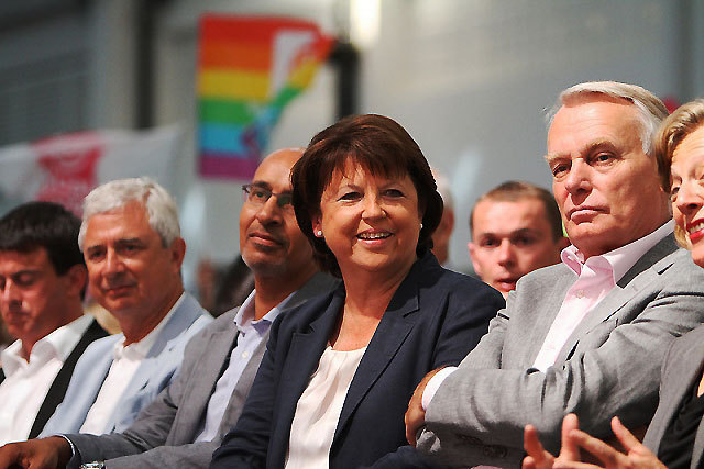 "Les emplois jeune ont été un piège à cons"