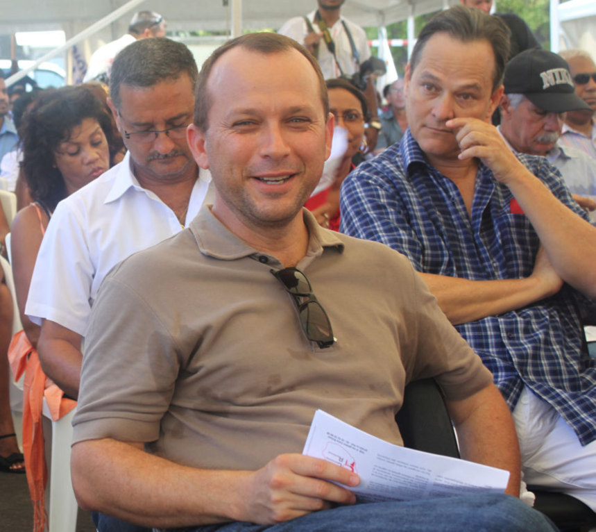 Gestion du personnel communal : Eric Fruteau répond à Serge Camatchy