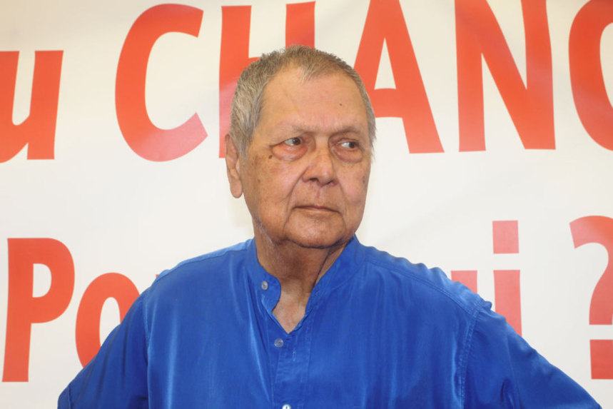 "Une réhabilitation de Paul Vergès et de Témoignages injustement condamnés"