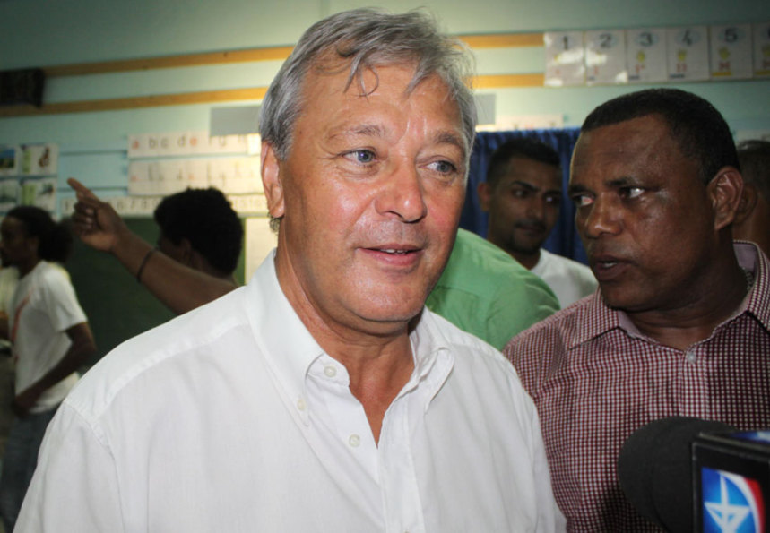 Maurice Gironcel : "Nous ne pouvons nous satisfaire des compétences d'une simple région de France métropolitaine"