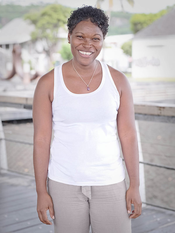 Dolorès Pélops-Marouvin : "Alé di partout ! Peuple de La Réunion, lève-toi"