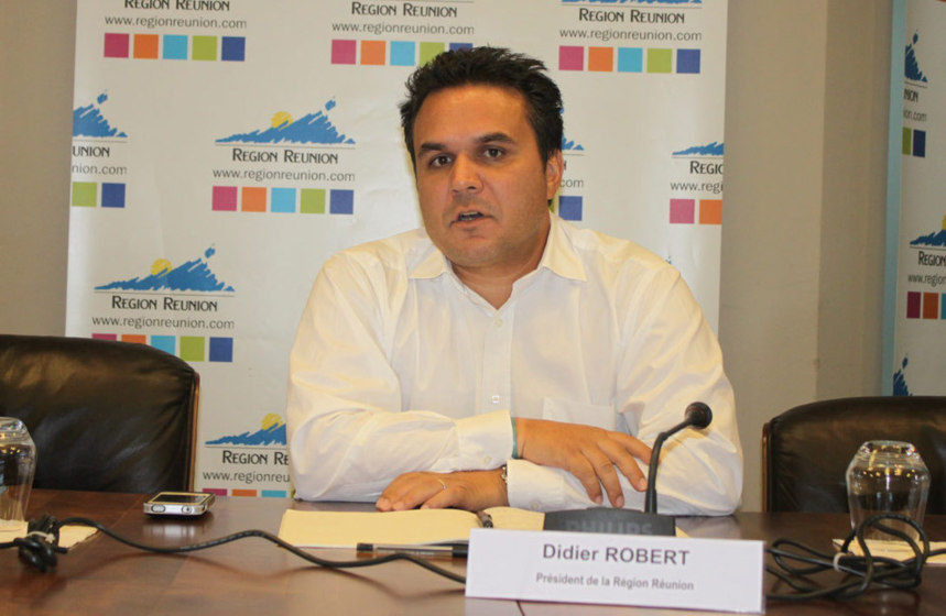 Que ce soit à St-Paul ou St-Denis, Didier Robert n'a aucun intérêt à être tête de liste aux Municipales de 2014