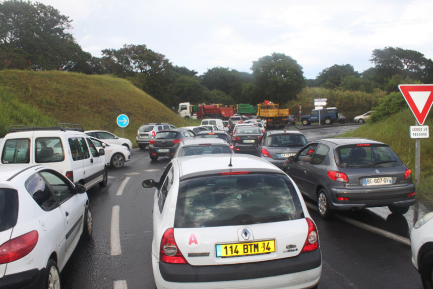 Suicide au travail : nouveau risque psychosocial à la Réunion ?