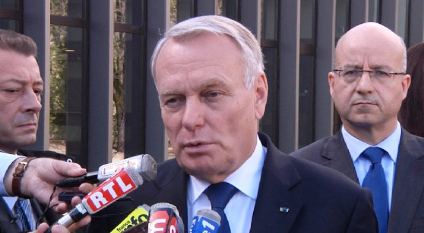 Jean-Marc Ayrault : "Je suis le chef d'un gouvernement de combat pour l'emploi"