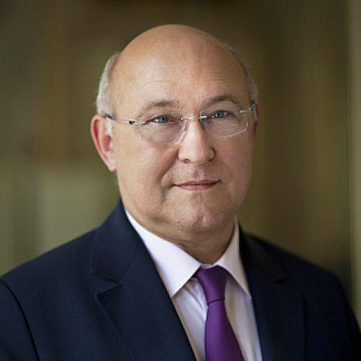 "Un fonctionnement spécifique pour le Pole emploi à La Réunion"