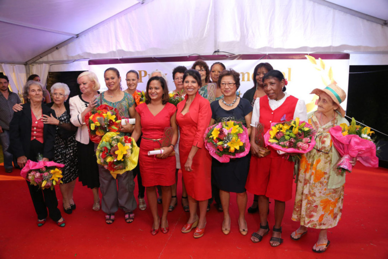Le prix départemental du Mérite récompense 12 femmes