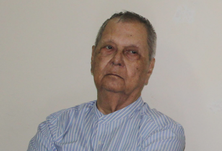 Paul Vergès : "J'ai accueilli le Premier ministre Pierre Mauroy en 1982 au Port"