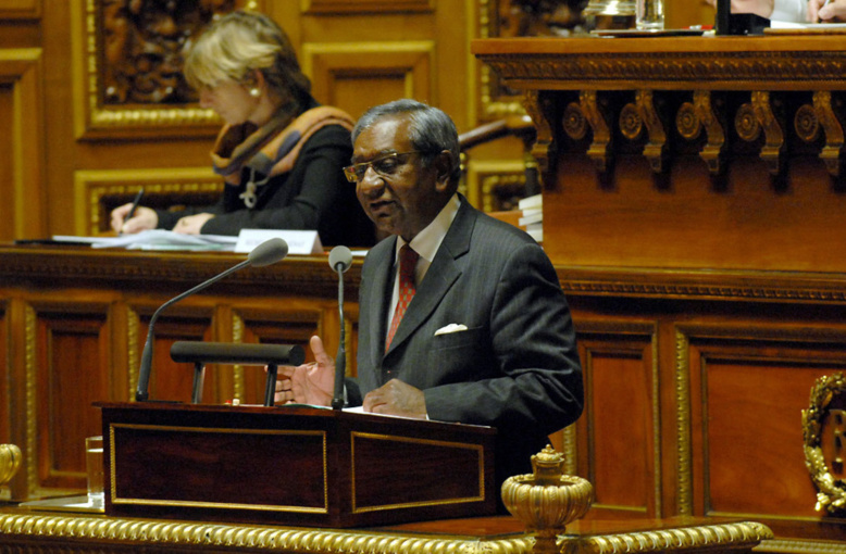 Jean-Paul Virapoullé lance "Génération nouvelle"