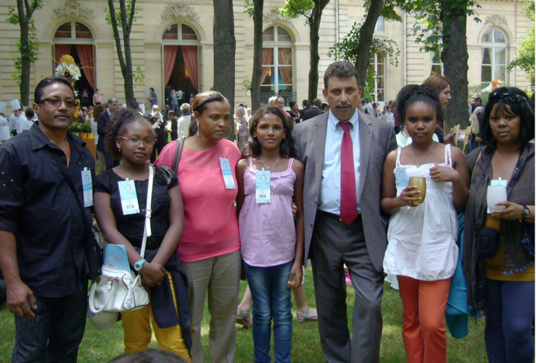 Patrick Lebreton accueille les "députés juniors" à l'Assemblée nationale
