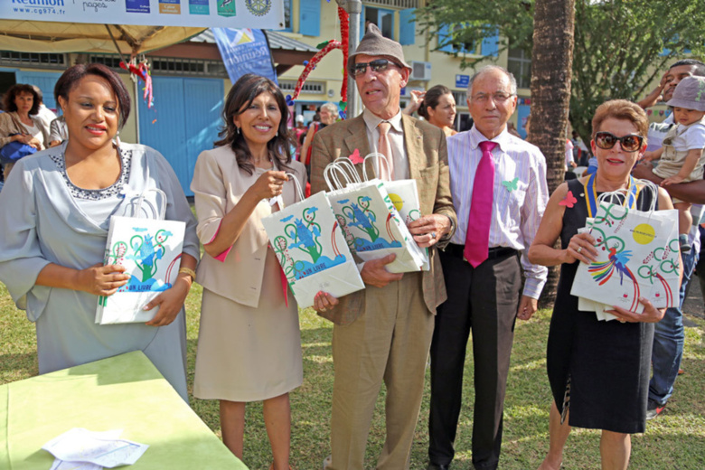 "Premières Pages", une opération pour encourager le goût de la lecture et combattre l’illettrisme