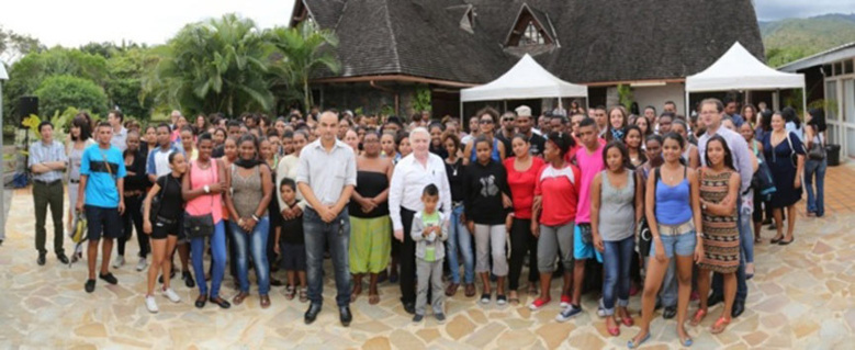 "Une photo qui choque les Possessionnais et les Possessionnaises"