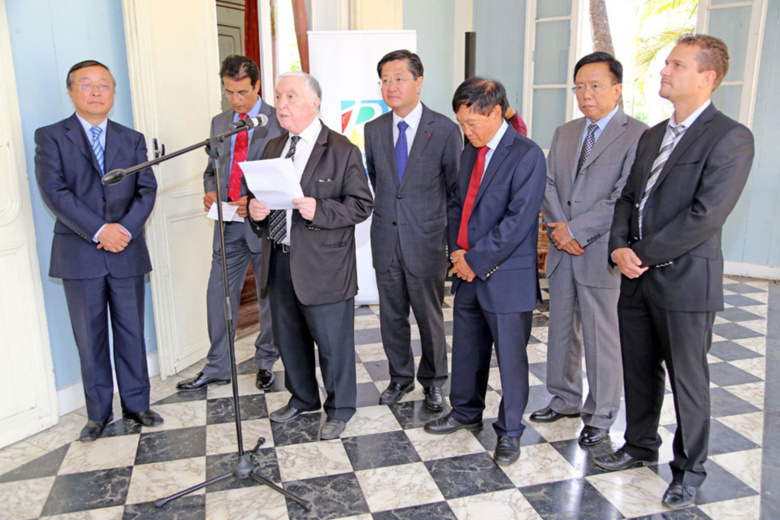 Le Ministre - conseiller de l'Ambassade de Chine au Conseil Général