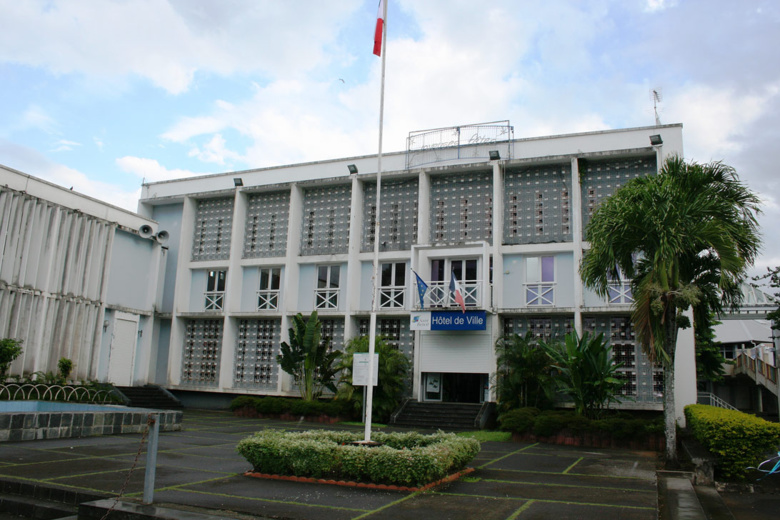 Saint-Benoît : "La Droite va-t-elle survivre à Bertho Audifax, aux Municipales 2014 ?"