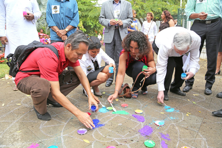 Gandhi : "Œil pour œil finira par rendre le monde aveugle"