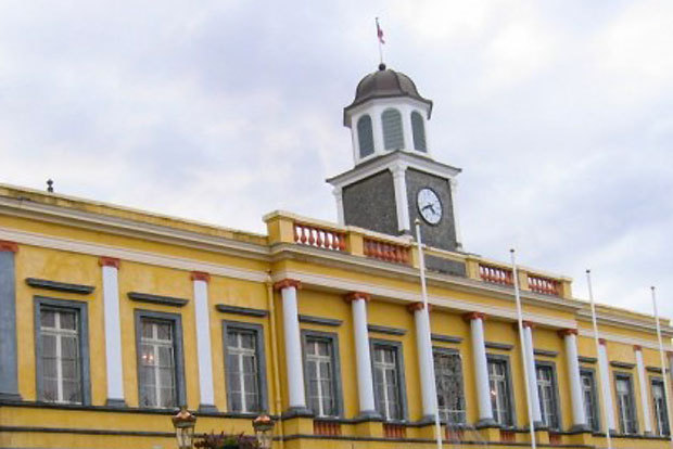 Qui, de Nassimah, Didier, Thierry, Michel ou Victoria fera perdre La Droite ?