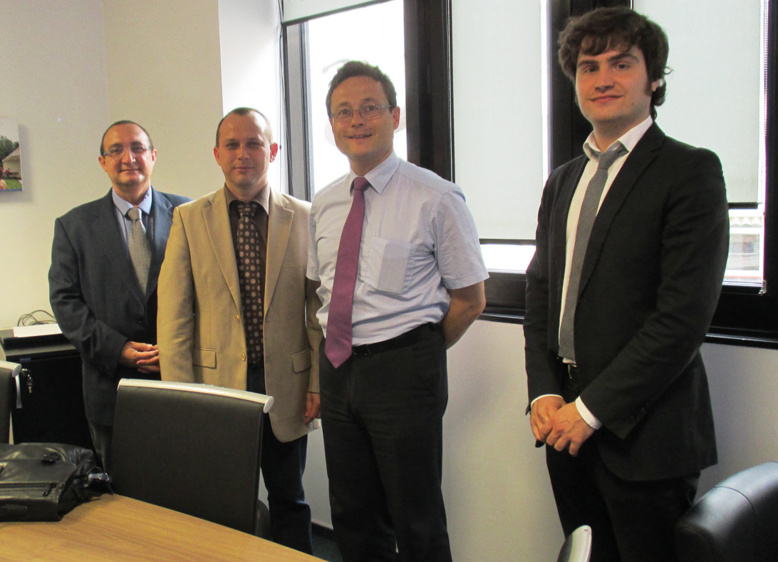 Fruteau (UDCCAS) à Chérèque : "Simplifier les démarches et revoir les critères d’attribution des aides" Fruteau (UDCCAS) à Chérèque : "Simplifier les démarches et revoir les critères d’attribution des aides"