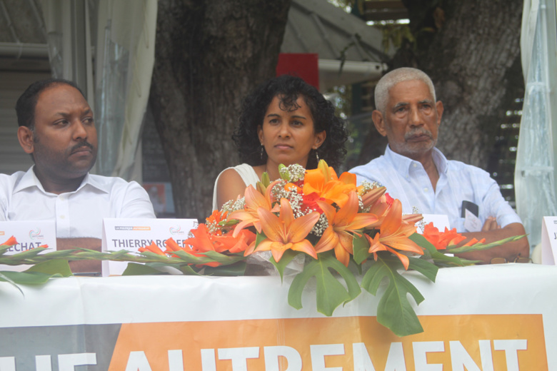 Thierry Robert (LPA) : "Notre principal souci, c'est le manque de solidarité des élus locaux face au gouvernement" Thierry Robert (LPA) : "Notre principal souci, c'est le manque de solidarité des élus locaux face au gouvernement"