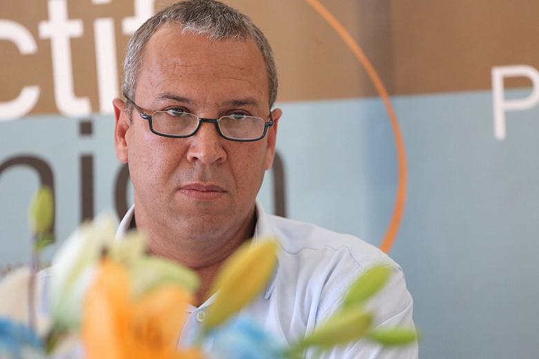 "Comment les Possessionnais pourraient encore croire aux promesses de Roland Robert ?" "Comment les Possessionnais pourraient encore croire aux promesses de Roland Robert ?"