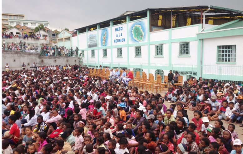 La Réunion participe au développement dans l'Océan Indien La Réunion participe au développement dans l'Océan Indien