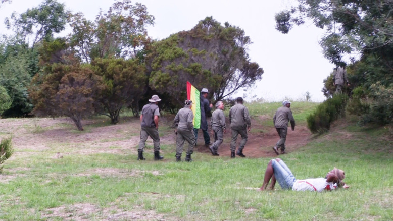 Aniel Boyer : au sommet du Dimitile pour rendre un hommage au Capitaine Dimitile Aniel Boyer : au sommet du Dimitile pour rendre un hommage au Capitaine Dimitile