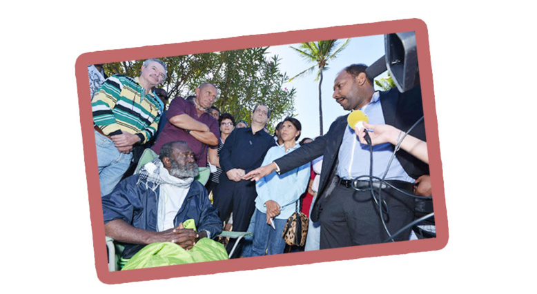 Photo Zinfos974 - Le jour où Nassimah supplia le Préfet… Photo Zinfos974 - Le jour où Nassimah supplia le Préfet…