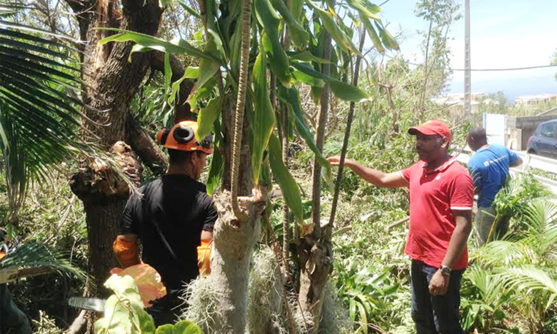 Thierry Robert : remercie le personnel municipal Thierry Robert : remercie le personnel municipal